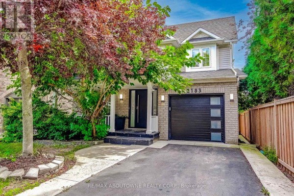 2183 Birchleaf Lane, Burlington