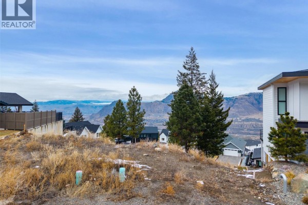 2189 Lupin Court, Kamloops, BC, photo 3
