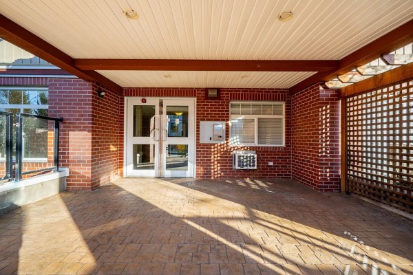 219 5516 198 Street, Langley, BC V3A0A6 Photo 4