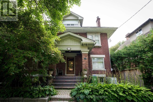 Loft - 219 Balmoral Avenue, Toronto, ON M4V1K1 Photo 5