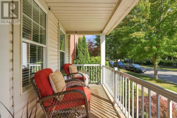 219 Gatwick Drive, Oakville, ON, photo 2