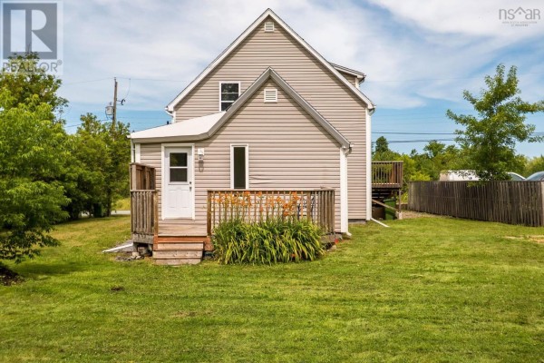 219 George Street, Stewiacke, NS B0N2J0 Photo 3