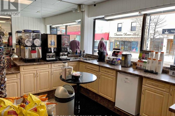 219 Third Avenue, Timmins, ON, photo 2