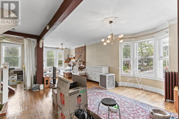 Bedroom - 219 Withrow Avenue, Toronto, ON M4K1E2 Photo 5