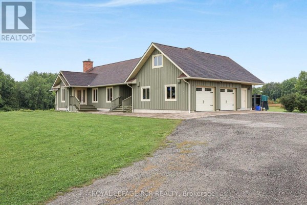 2192 Atkinson Road, Springwater, ON, photo 2