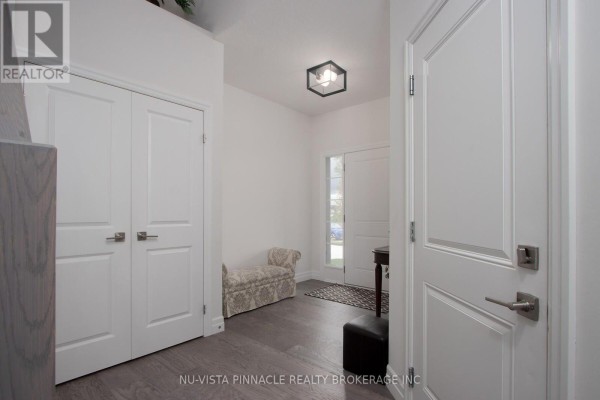 Laundry room - 2192 Saddlerock Avenue, London North, ON N6G3W3 Photo 4