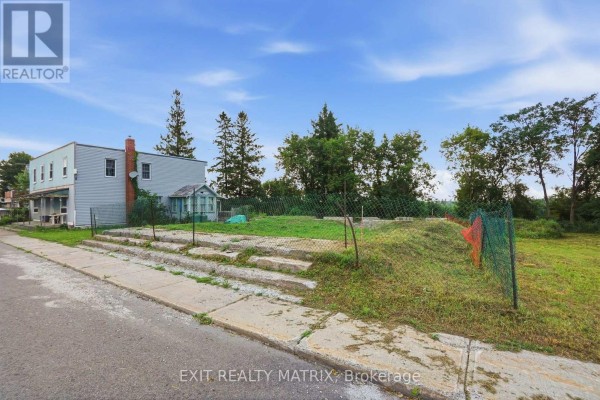 21924 Laggan Glenelg Road, North Glengarry, ON, photo 2
