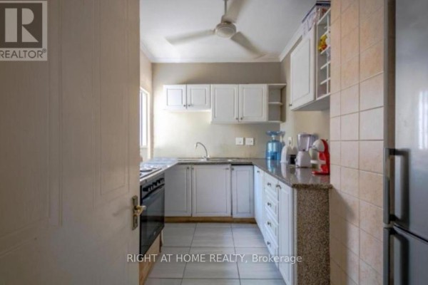 21a Gumtree Crescent, South Africa, ON  Photo 5
