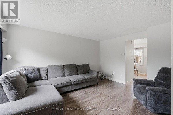 Primary Bedroom - 22 - 25 Linfield Drive, St  Catharines, ON L2N5T7 Photo 4