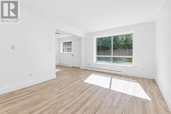 22 - 35 Swordbill Drive, Toronto, ON M9A4V3 Photo 4