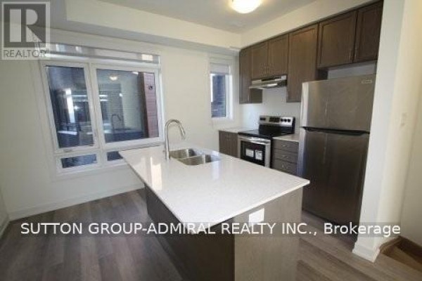 22 - 370 Red Maple Road, Richmond Hill, ON L4C5T4 Photo 4