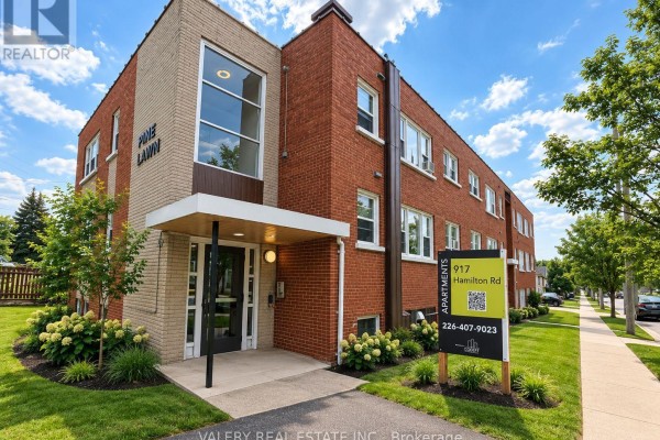 22 - 917 Hamilton Road, London East