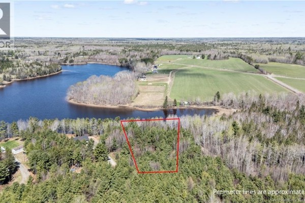 22-1 Sunshine Lane, Bass River, NB E4T1H9 Photo 2