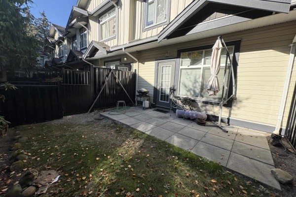 22 16588 Fraser Highway, Surrey, BC V4N0G5 Photo 5