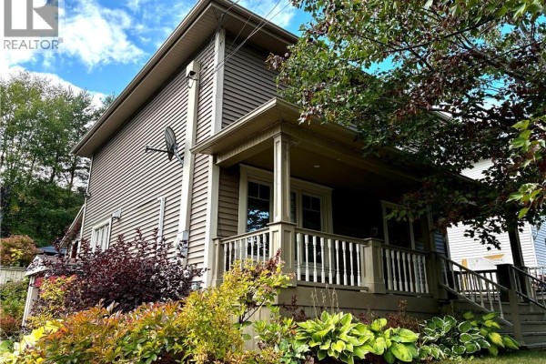 Kitchen - 22 21e Avenue, Edmundston, NB E3V2B9 Photo 2