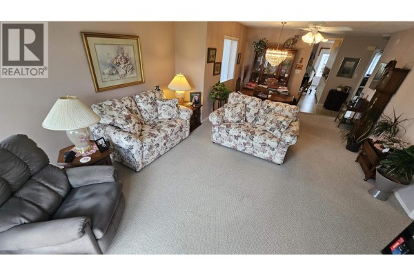 22 23580 Dewdney Trunk Road, Maple Ridge, BC V2X0S8 Photo 5