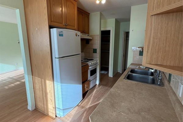 Bedroom - 22 26 Shaw Street, Regina, SK S4R3M4 Photo 4