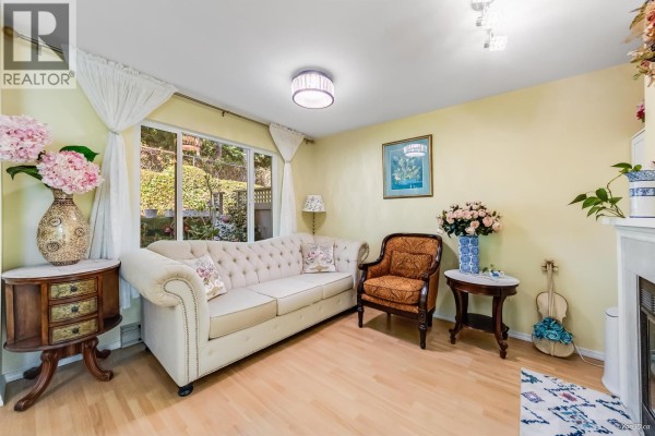 22 2736 Atlin Place, Coquitlam, BC V3C5T2 Photo 5
