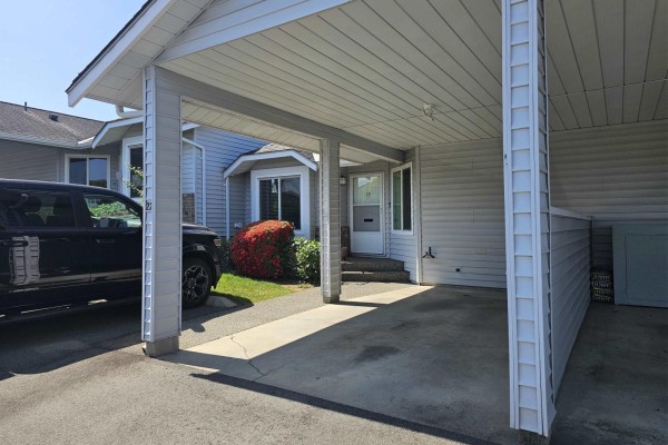 22 2989 Trafalgar Street, Abbotsford, BC V2S7X9 Photo 2