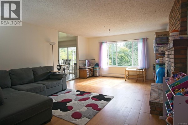Kitchen - 22 577 Sixth St, Nanaimo, BC V9R5W6 Photo 4