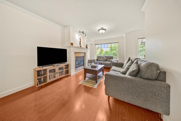 22 6238 192 Street, Surrey, BC V3S0S2 Photo 4