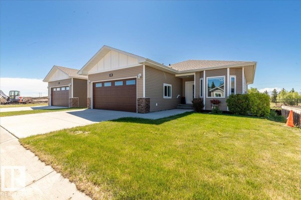 Kitchen - #22 6519 46 St, Wetaskiwin, AB T9A1Y5 Photo 2