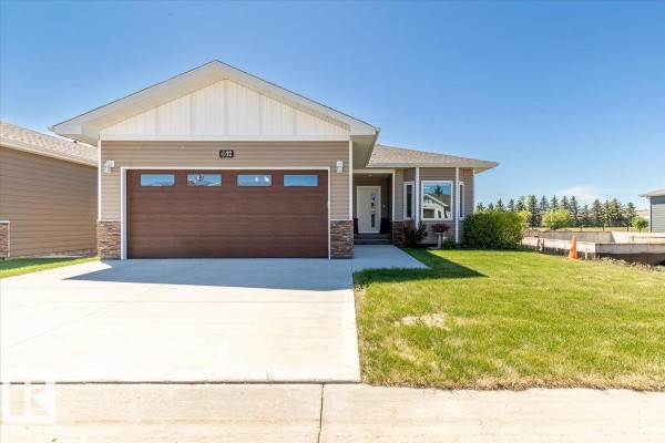 Primary Bedroom - #22 6519 46 St, Wetaskiwin, AB T9A1Y5 Photo 3