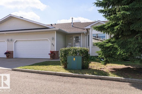Kitchen - #22 7 Cranford Wy, Sherwood Park, AB T8H5W5 Photo 3