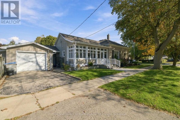 Kitchen - 22 Albert Street S, Goderich), ON N7A2Y2 Photo 2