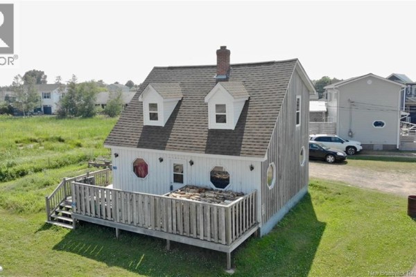 22 Beach Street, Pointe Du Chene, NB, photo 3