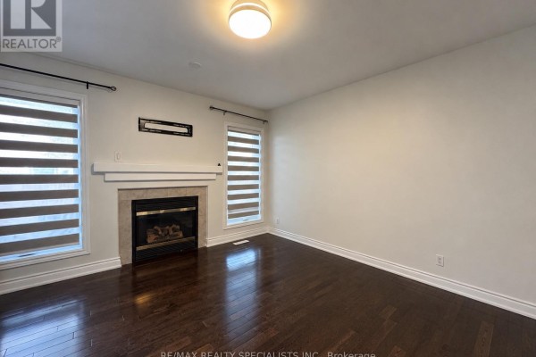22 Clayborne Avenue, Brampton, ON L7A1N8 Photo 3