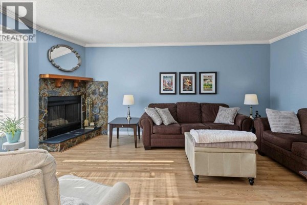 4pc Bathroom - 22 Deermeade Bay Se, Calgary, AB T2J5Z6 Photo 5