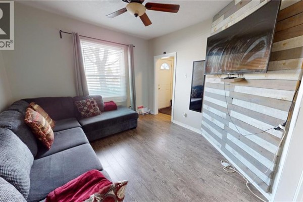 22 Emilie Street, Brantford, ON, photo 2