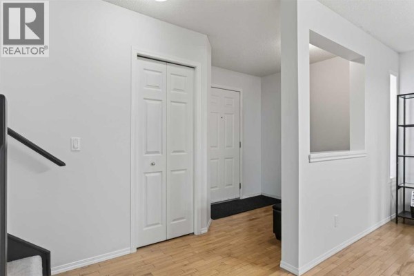 Dining room - 22 Evansbrooke Way Nw, Calgary, AB T3P1C5 Photo 3