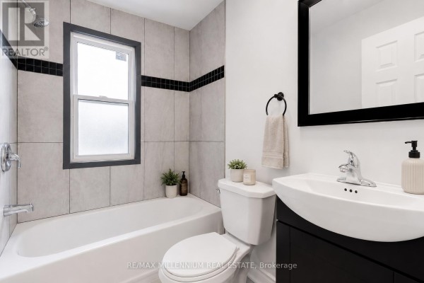 22 Francis Street, Hamilton, ON, photo 2