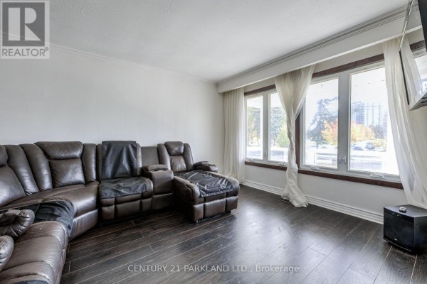 Bedroom 2 - 22 Gatesview Avenue, Toronto, ON M1J3G5 Photo 5