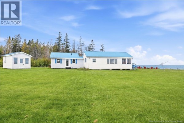 Living room - 22 Harvey Shore, Little Shemogue, NB E4M3K2 Photo 4