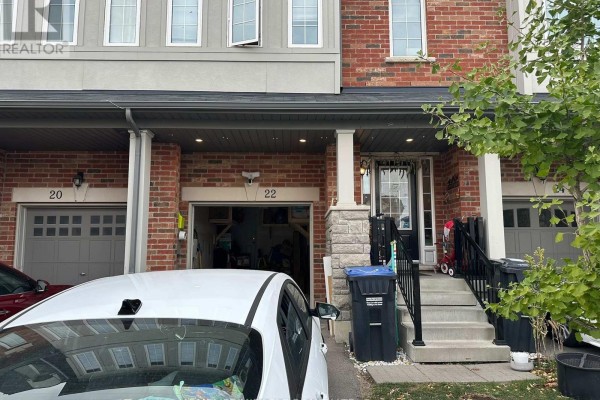 22 Hobart Gardens, Brampton, ON L6Z0J1 Photo 3