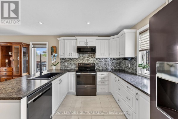 22 Hunter Avenue, Tay, ON, photo 2