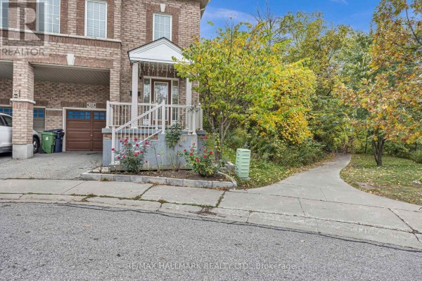 22 Jeremiah Lane, Toronto, ON M1J0A4 Photo 3