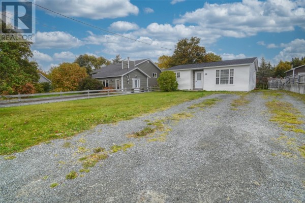 Laundry room - 22 Kennedys Road, Conception Bay South, NL A1X4C1 Photo 4