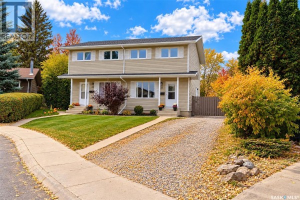22 Manitou Court, Saskatoon