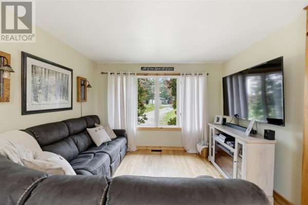 Bedroom - 22 Mississagi Cres, Iron Bridge, ON P0R1H0 Photo 4