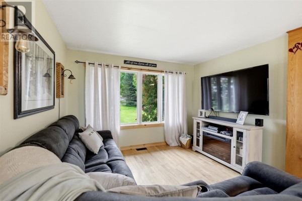 Bedroom - 22 Mississagi Cres, Iron Bridge, ON P0R1H0 Photo 5