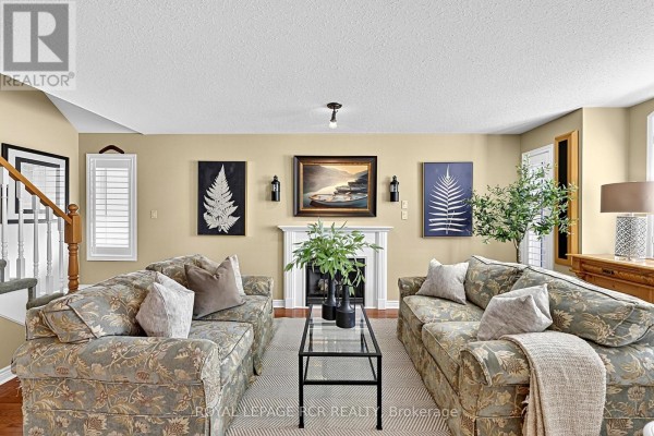 Dining room - 22 Nailsworth Crescent, Caledon, ON L7C1R3 Photo 5