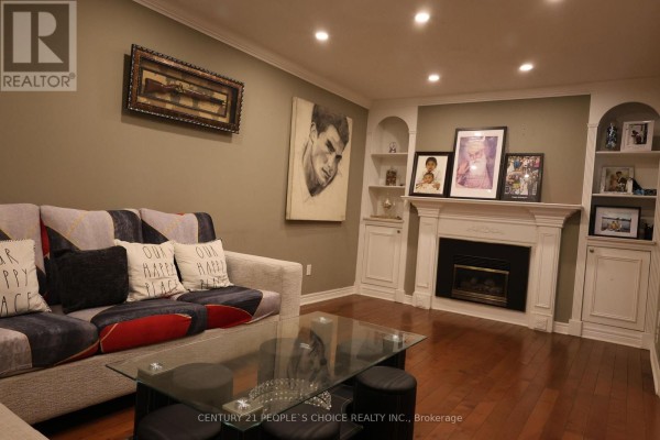Dining room - 22 Novella Place, Brampton, ON L6S5X1 Photo 5