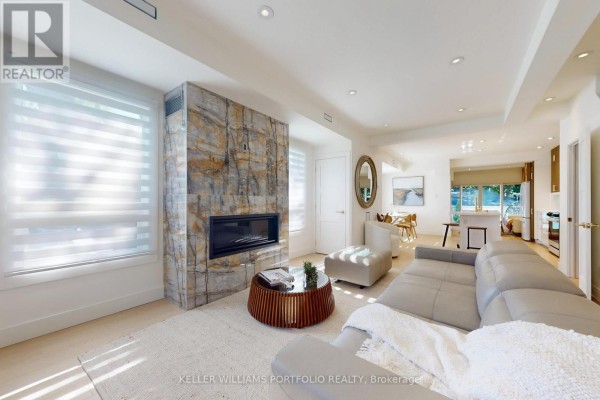 22 Pitt Avenue, Toronto, ON, photo 2