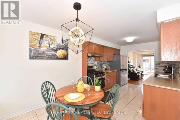 22 Quailvalley Drive, Brampton, ON L6R0N4 Photo 5