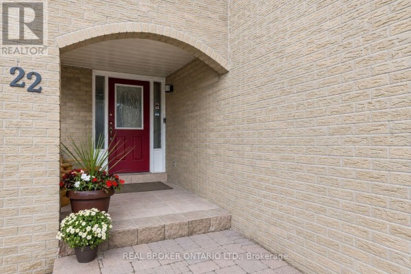 22 Ravenscroft Road, Ajax, ON L1T1V6 Photo 4