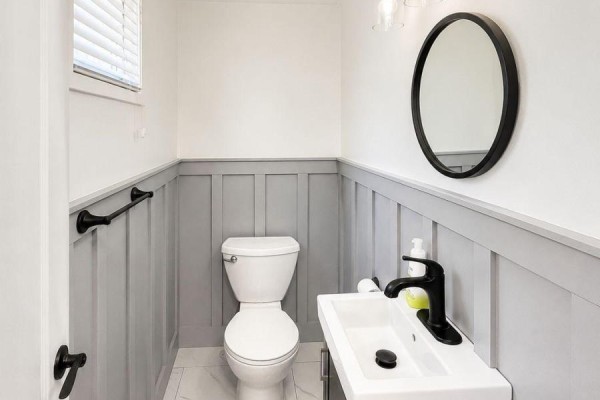 Bathroom - 22 Rosamond Crescent, London South, ON N6E2M8 Photo 5